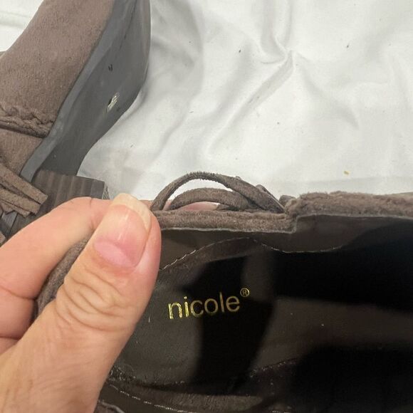 Nicole tan vegan eco friendly suede zip up fringe ankle boots size 9 - Picture 4 of 9